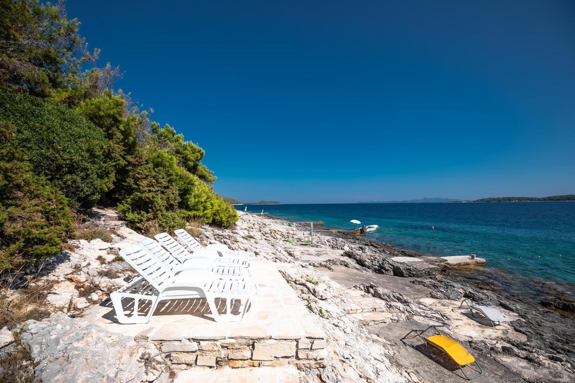Apartments By The Sea Cove Nova, Korcula - 11353 尼亚卢卡 外观 照片